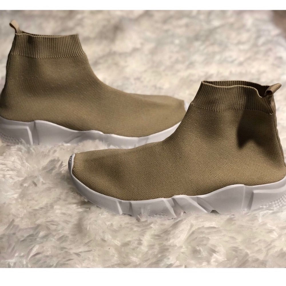 Cute, slip on sneaker